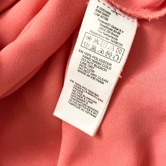 Forever 21 Blouse (pink/salmon color) - Picture 6 of 7